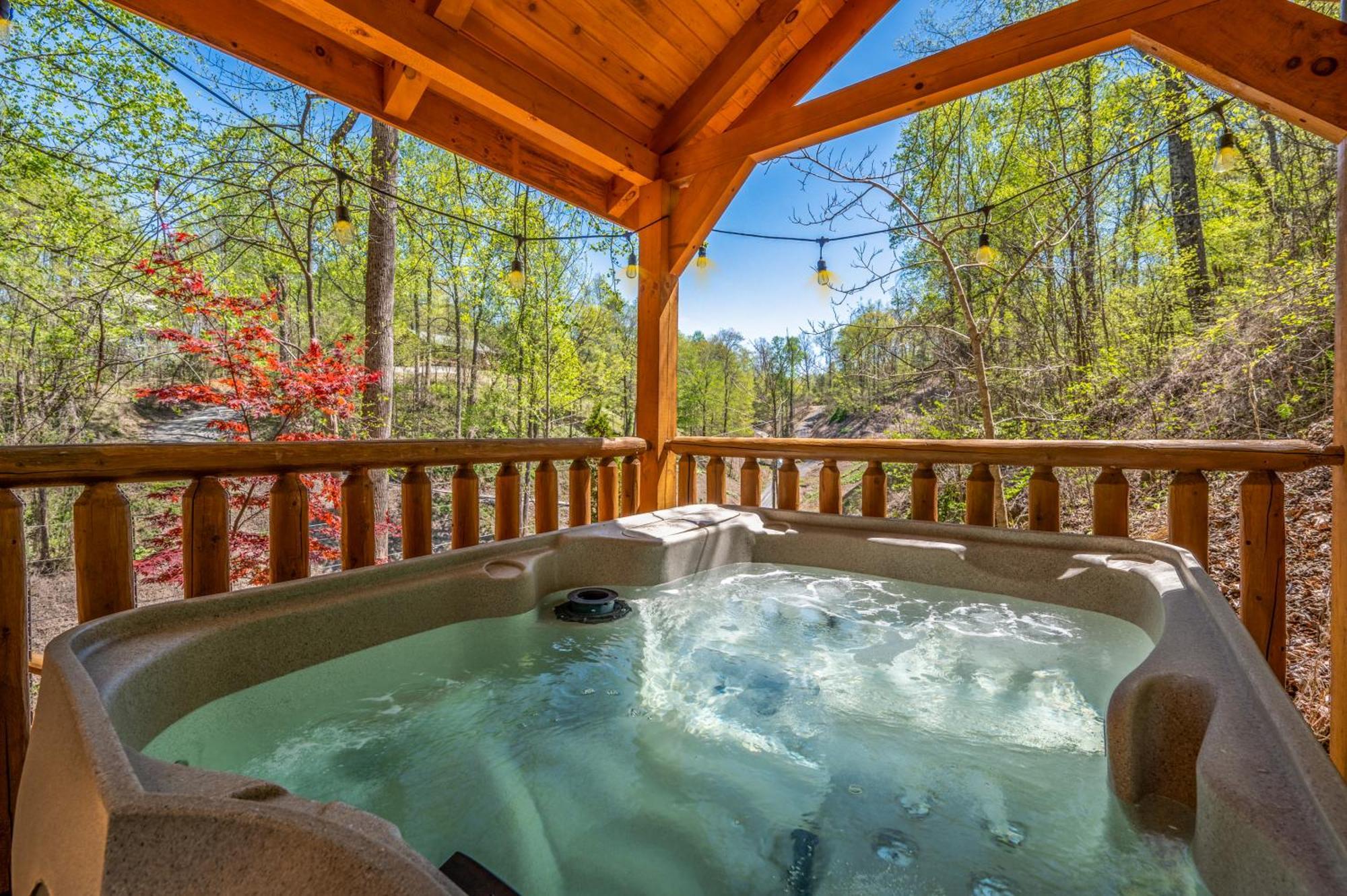 Permanent Vacation-Private Honeymoon Cabin With Hot Tub Sevierville Dış mekan fotoğraf